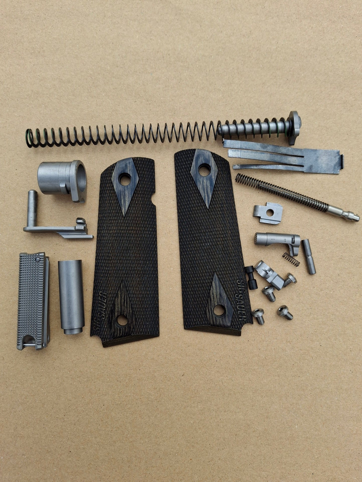 CGP Ersatzteile Kit Sig Sauer 1911