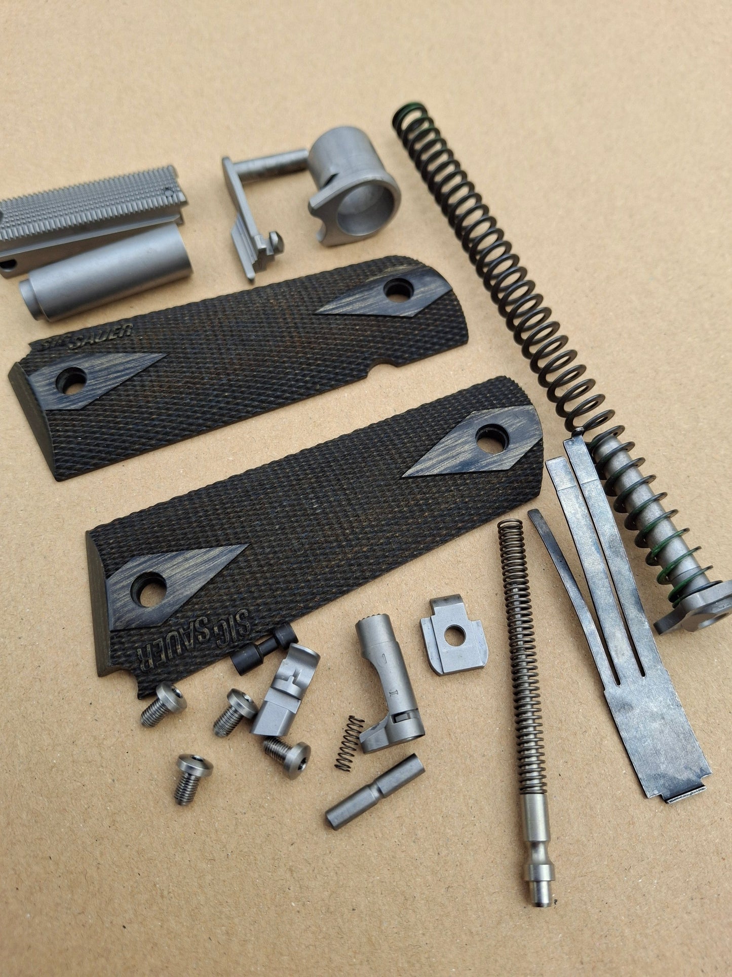 CGP Ersatzteile Kit Sig Sauer 1911