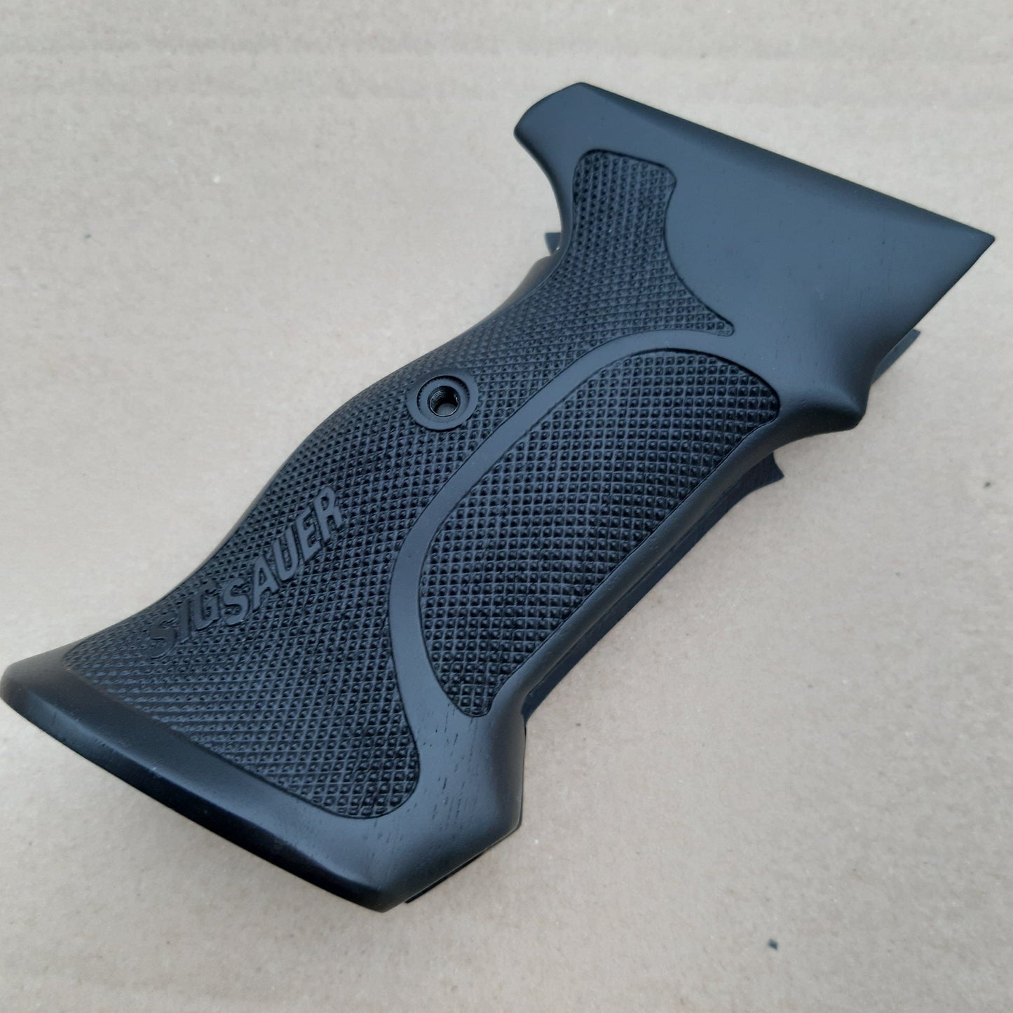 Sig Sauer Sig Sauer P210 Mastershop Griffschalen , Nussbaum schwarz