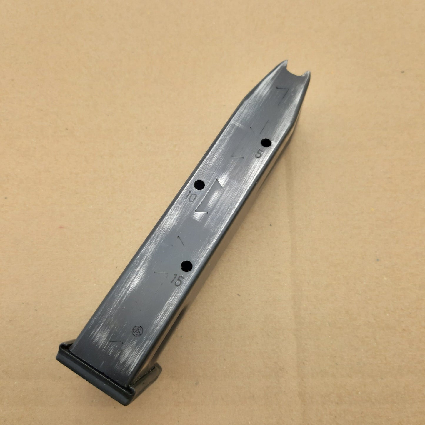 Sig Sauer Sig Sauer P226 Magazin 9x19 15 Rds. Gummiboden - deutsch