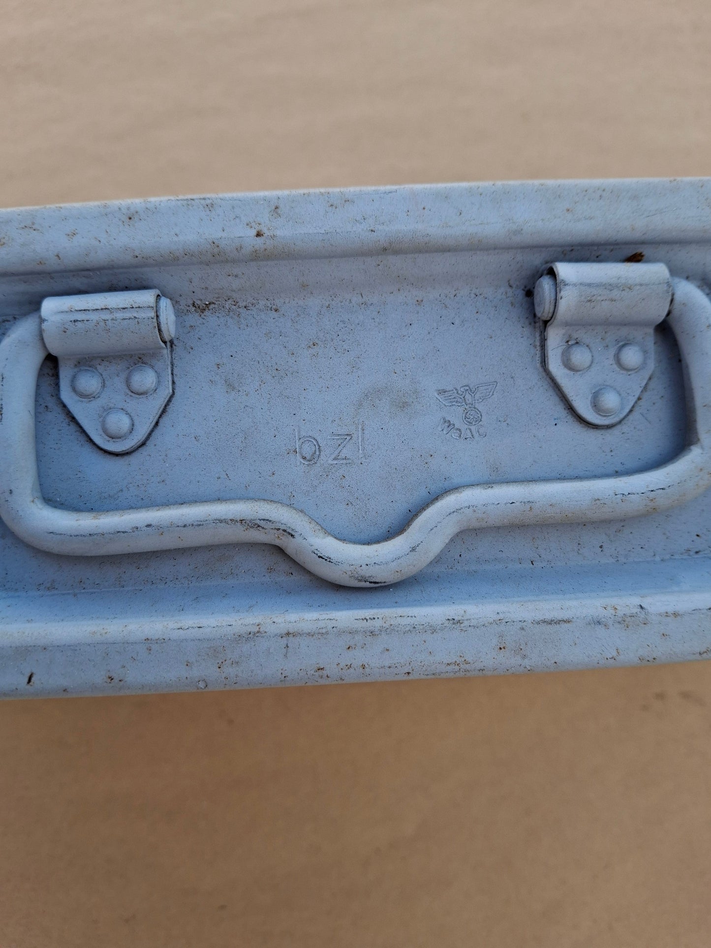 Waffenteile MG34 / MG42 Gurtfüller 34 in Kiste / Gurtlader - Original WK2