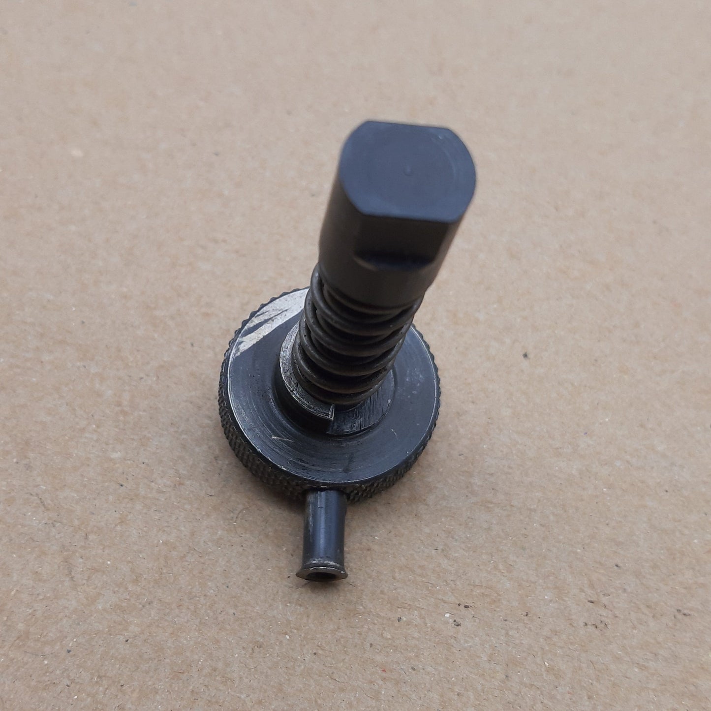 Waffenteile MP40 Verriegelungsbolzen , kpl. - WK2