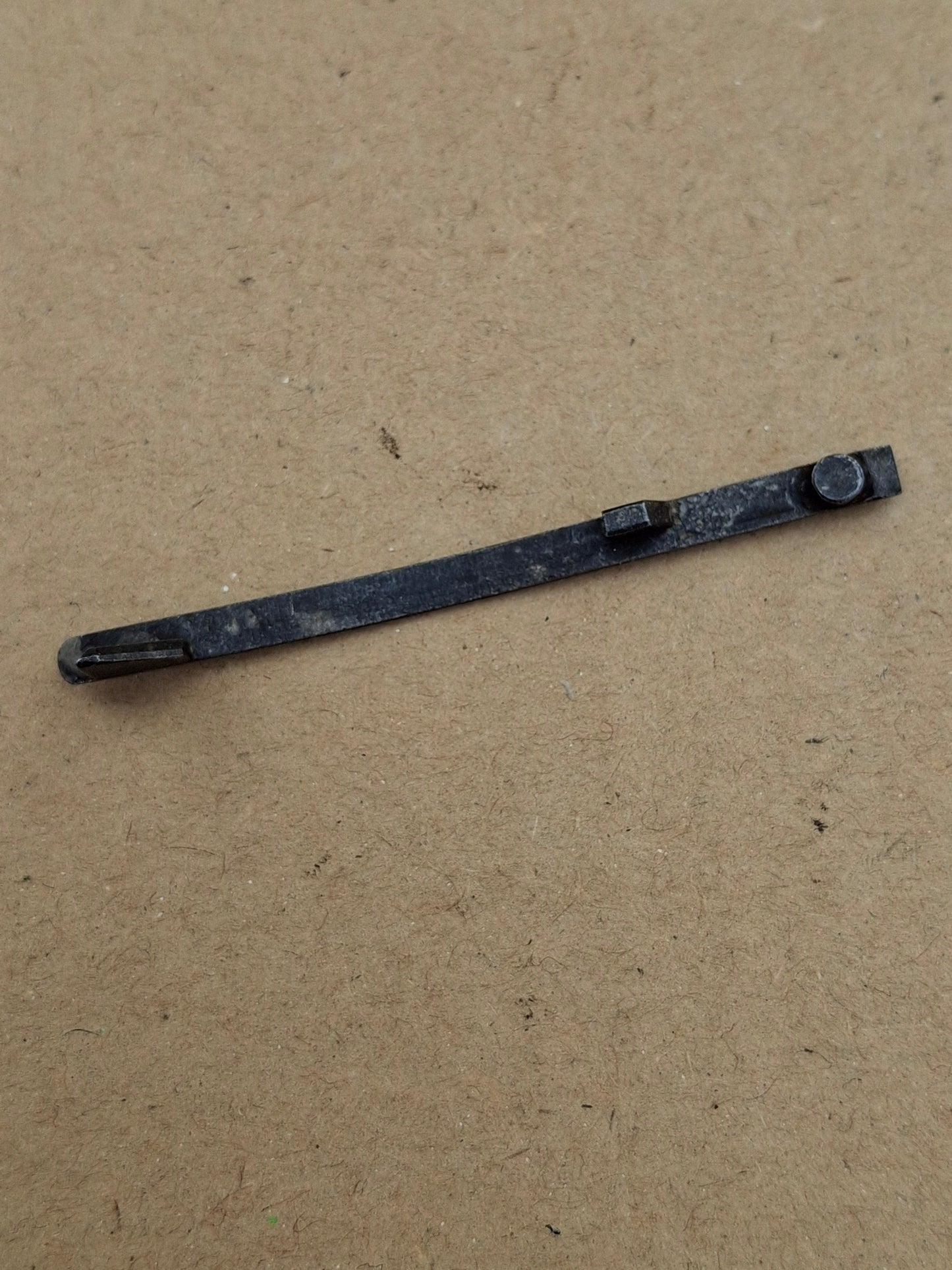 Waffenteile P08 Auswerfer