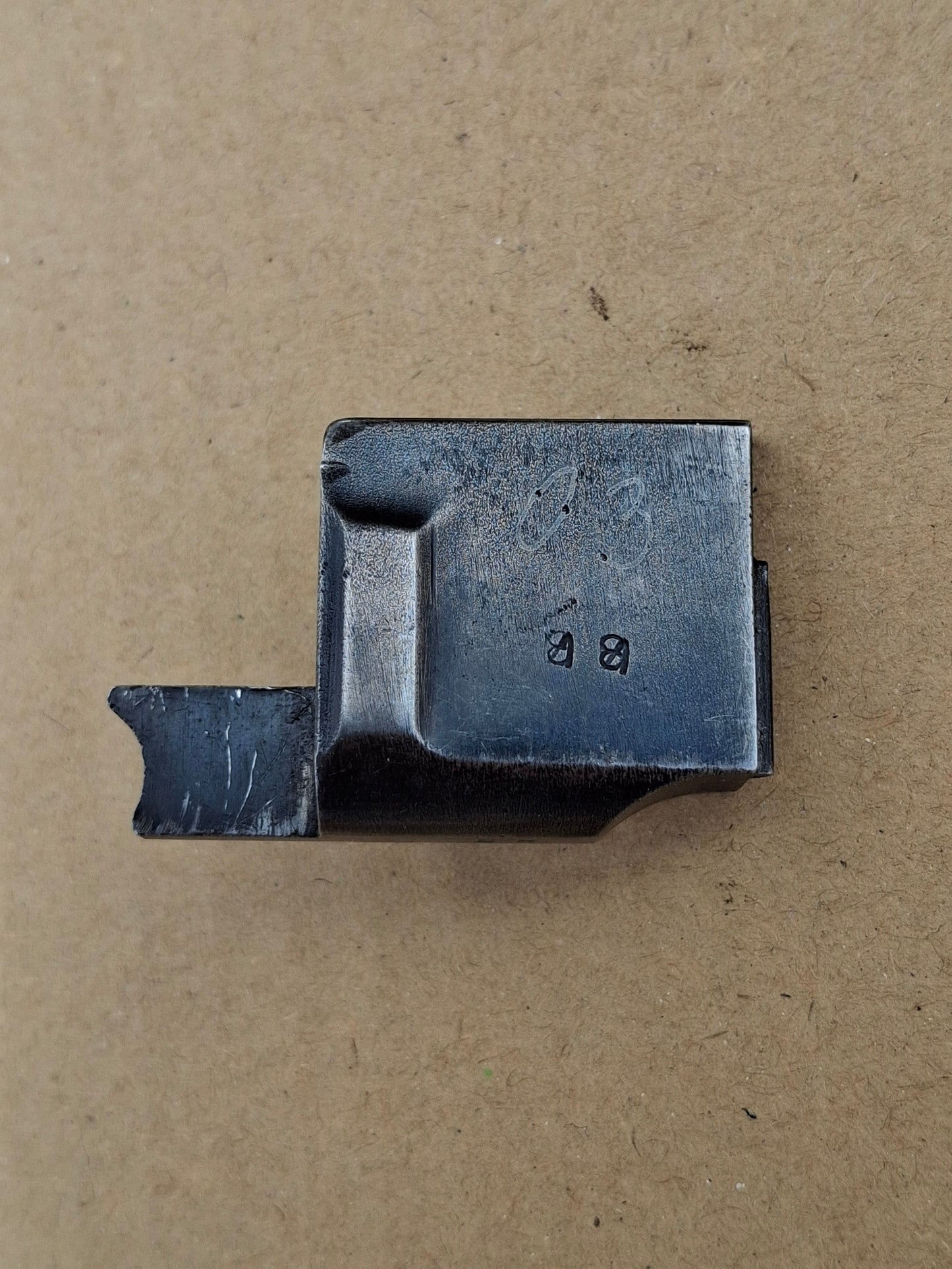 Waffenteile P08 Deckplatte , komplett #88