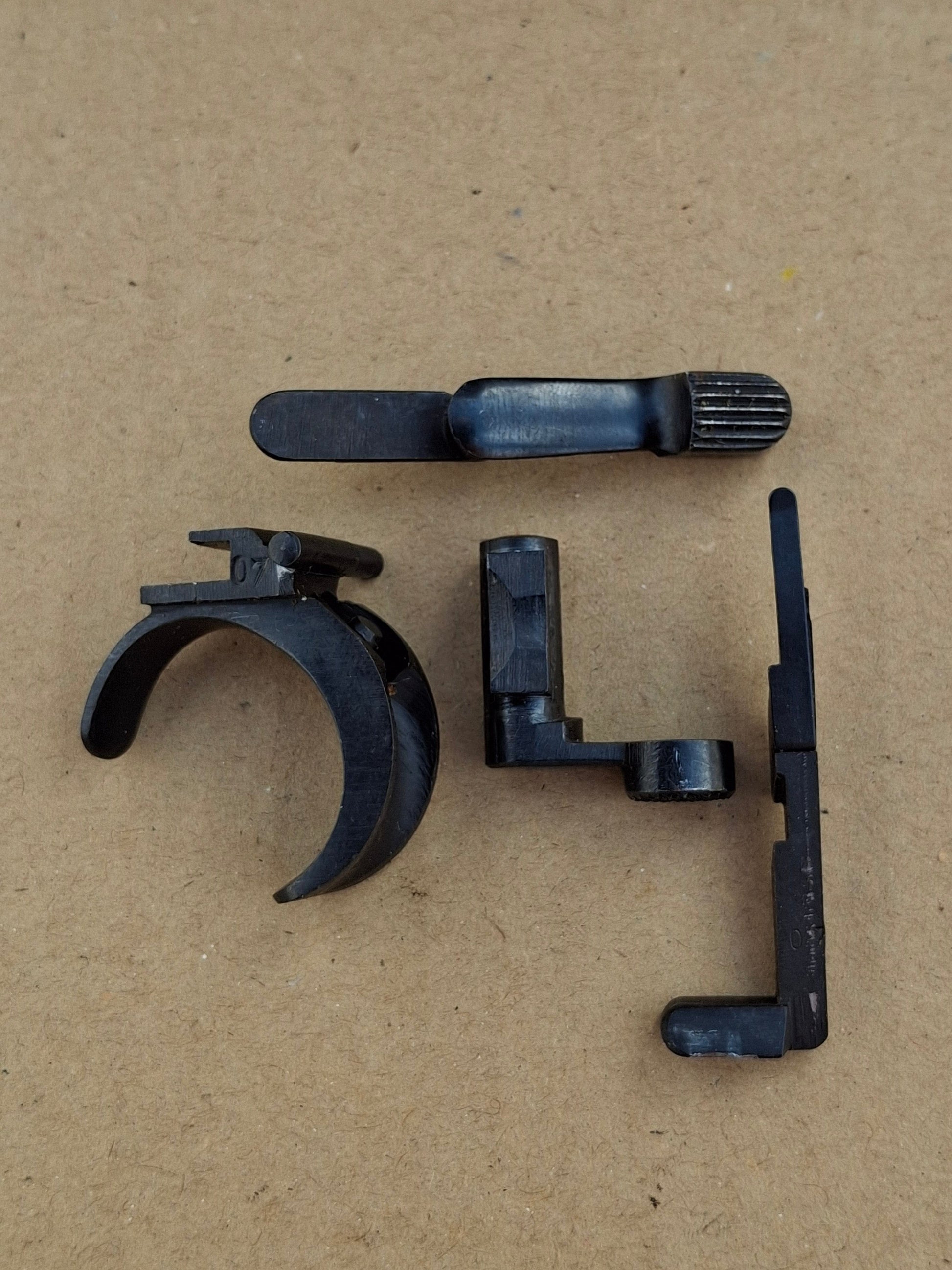 CGP P08 Ersatzteile Set - nummerngleich - Abzug , Riegel , Sicherung , Verschlussfang