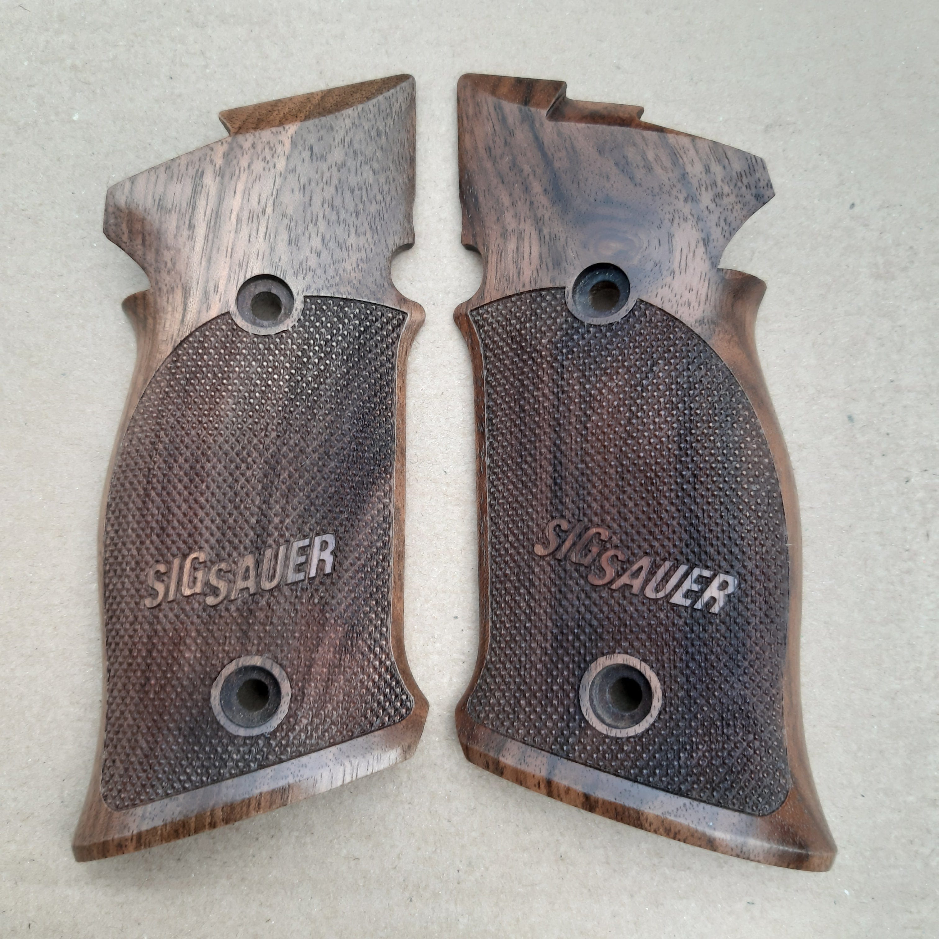 Sig Sauer P220 X-Six wooden grip scales, extended – CGP