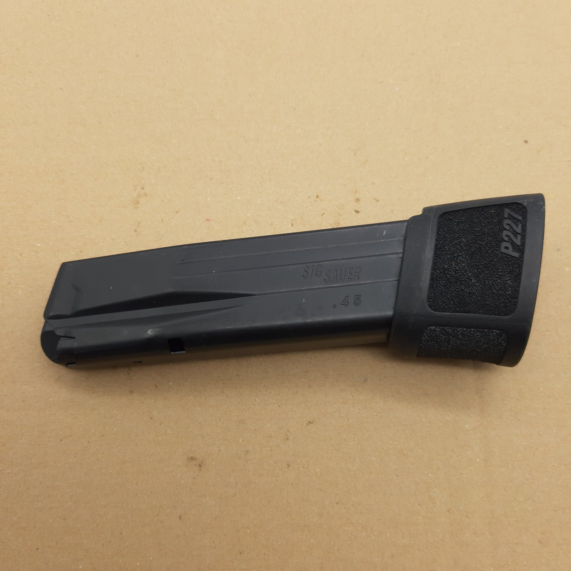 Sig Sauer Sig Sauer P227 Magazin .45 ACP 14 Rds. extended