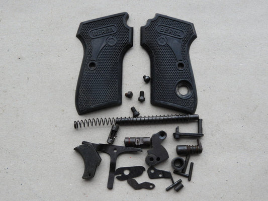 Waffenteile Ersatzteile Kit Bersa Lubser 84 7,65