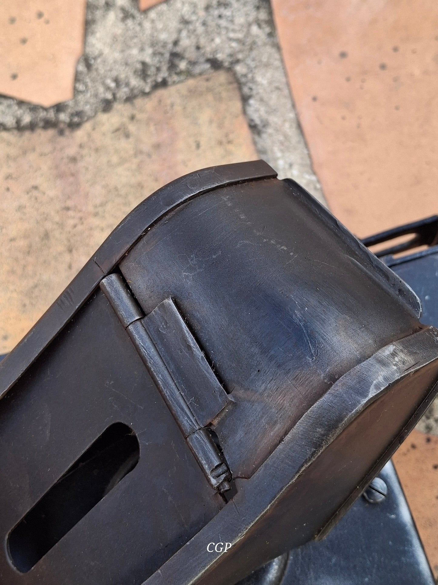 Waffenteile MG34 / MG42 Gurtfüller 34 in Kiste / Gurtlader - Original WK2