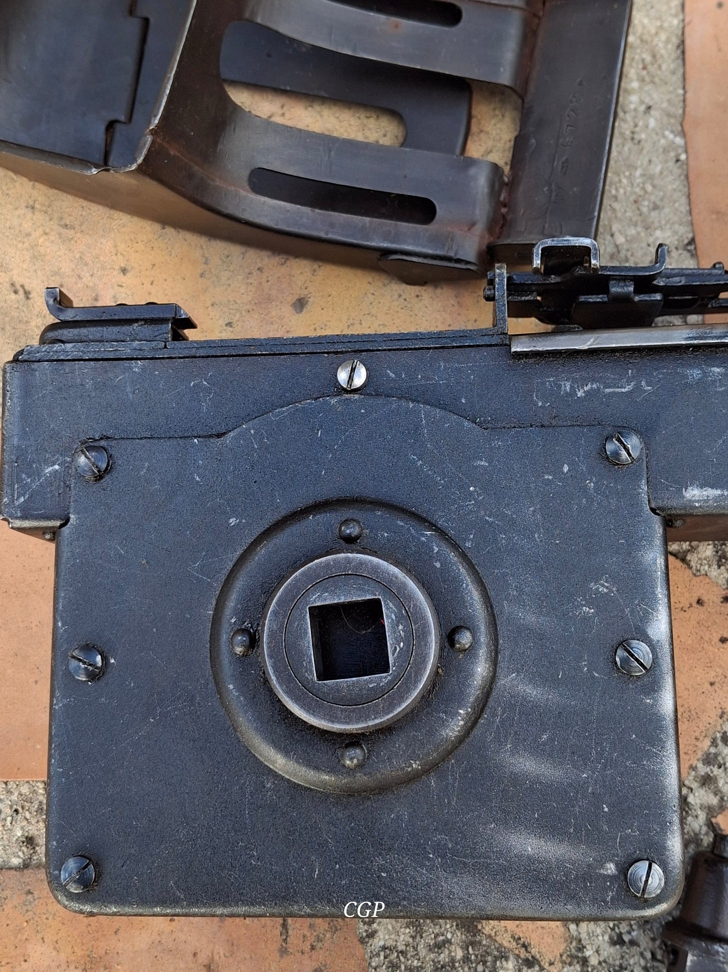 Waffenteile MG34 / MG42 Gurtfüller 34 in Kiste / Gurtlader - Original WK2