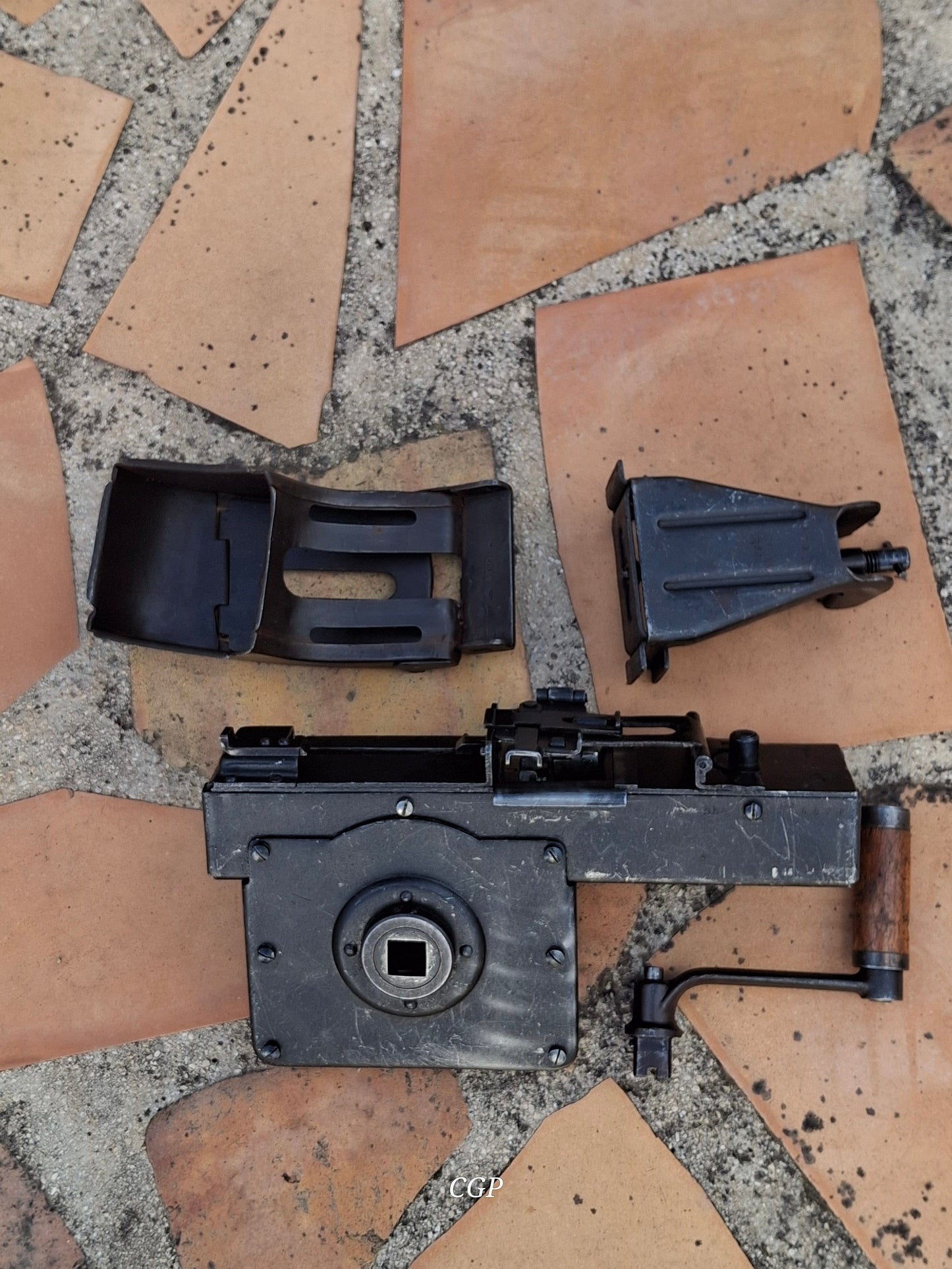 Waffenteile MG34 / MG42 Gurtfüller 34 in Kiste / Gurtlader - Original WK2