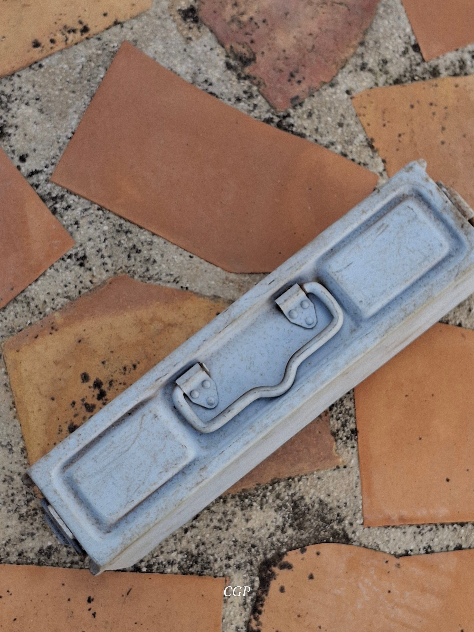 Waffenteile MG34 / MG42 Gurtfüller 34 in Kiste / Gurtlader - Original WK2