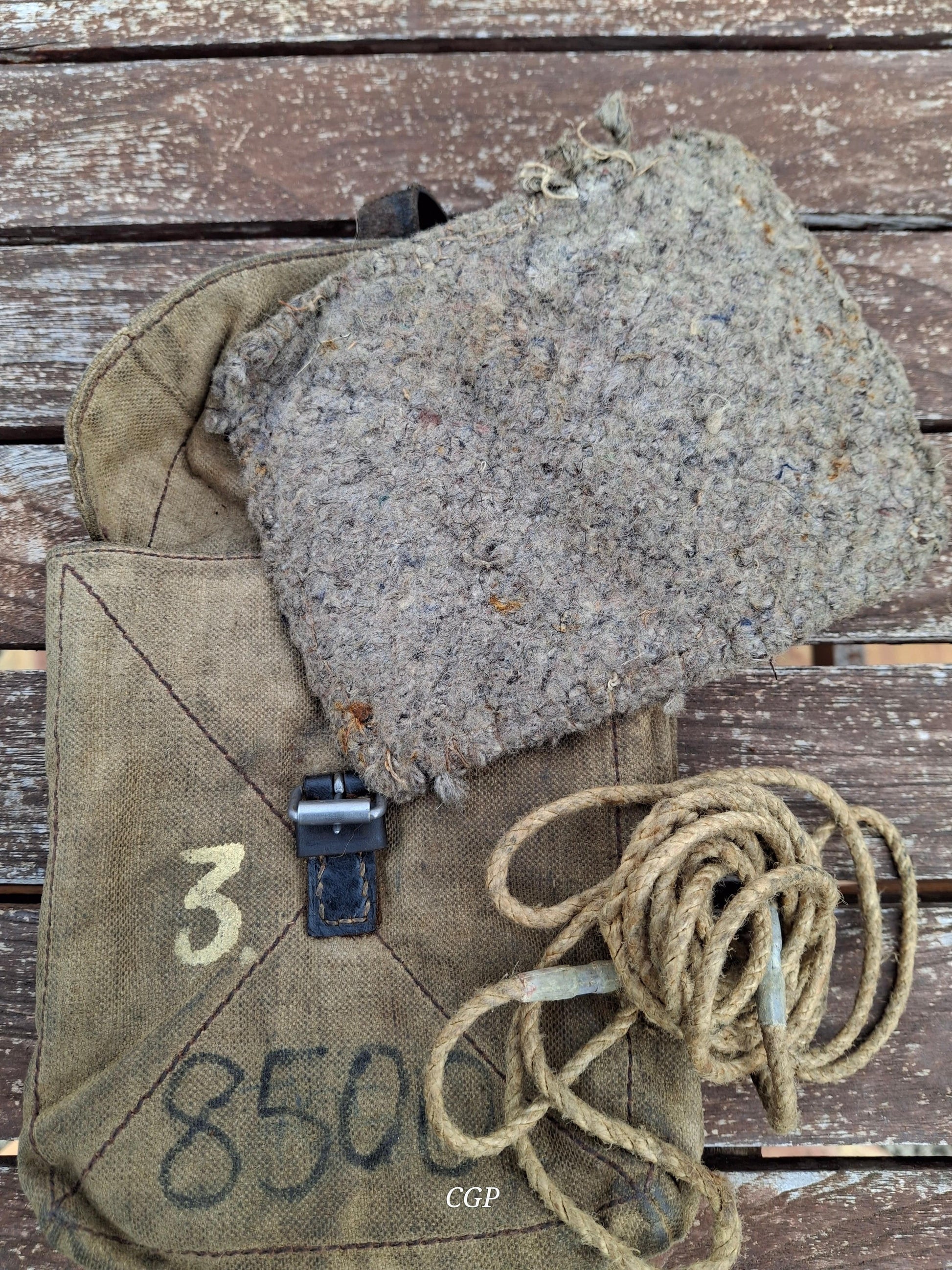 Waffenteile MG34 / MG42 Werkzeugtasche / Tasche für Reserveverschluss - WK2