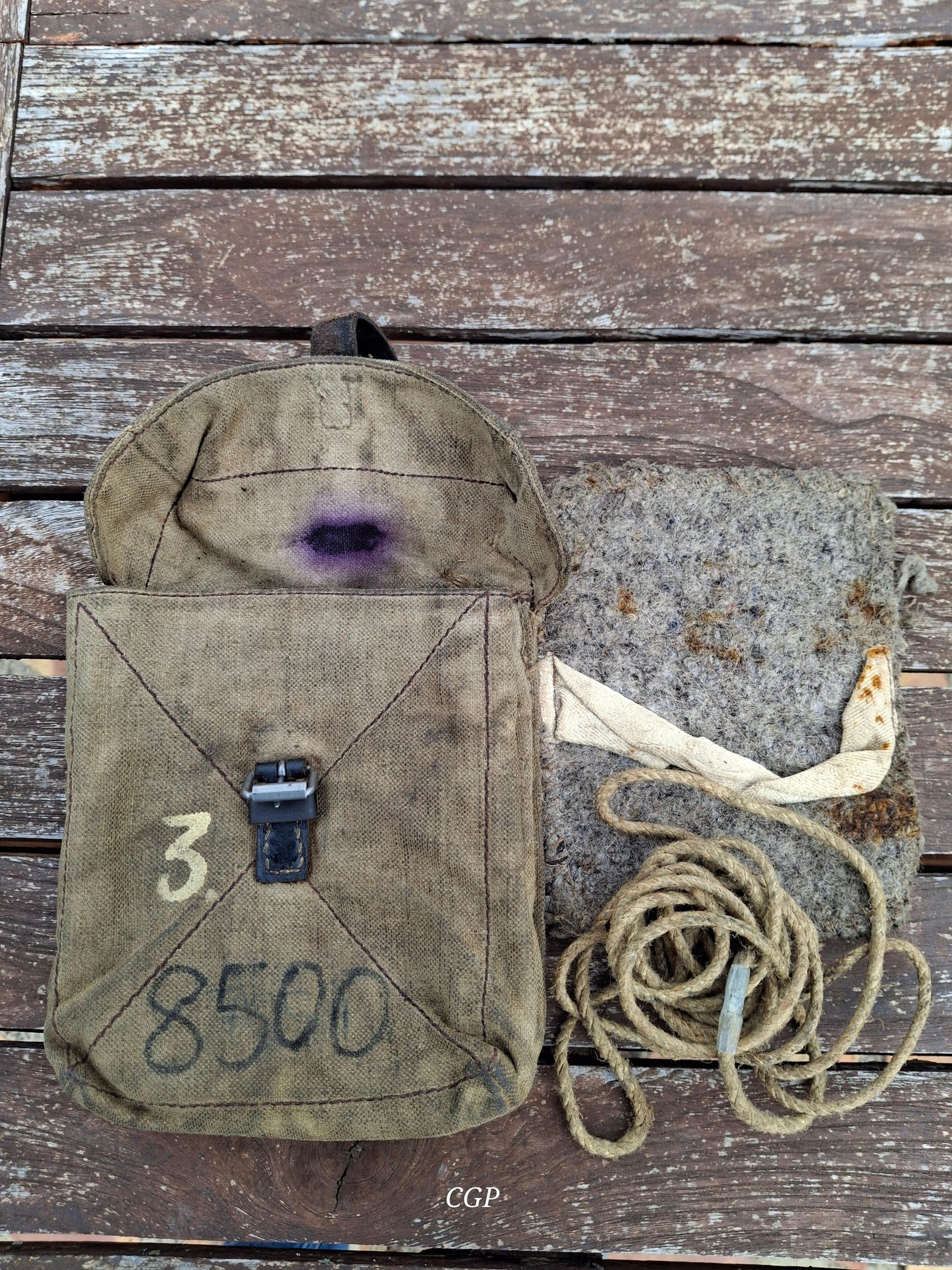 Waffenteile MG34 / MG42 Werkzeugtasche / Tasche für Reserveverschluss - WK2