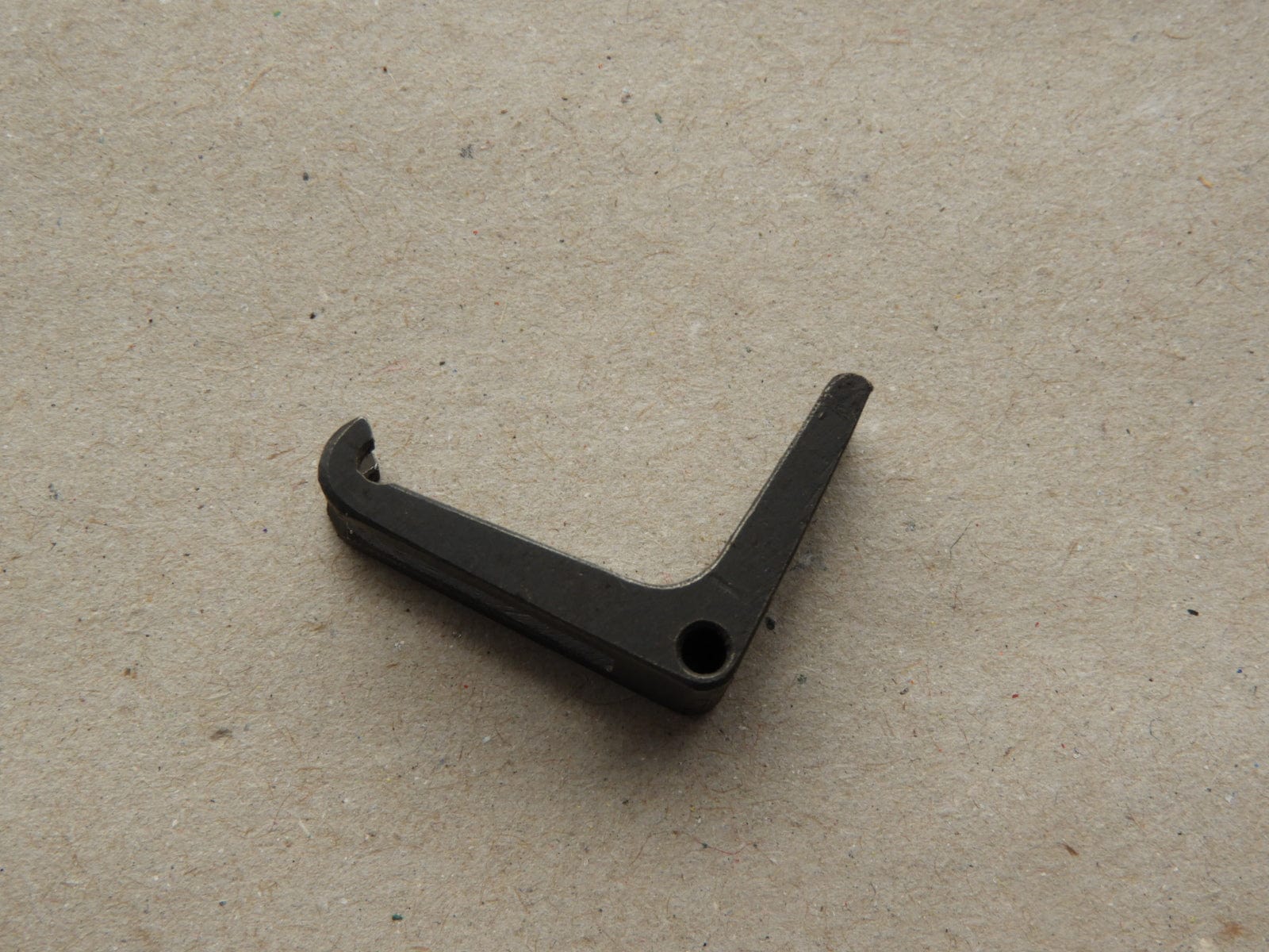 Waffenteile P08 Zugstangenwinkelhebel