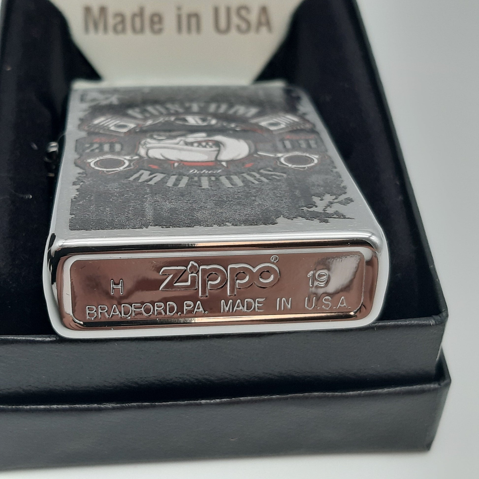 Zippo Zippo Benzinfeuerzeug Bulldog Pistons Design